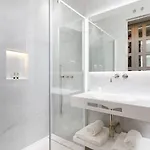 Appartement “mondrian” New, Ac, Design Lovers, Near La Concha Saint-Sébastien
