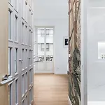 Appartement “mondrian” New, Ac, Design Lovers, Near La Concha Saint-Sébastien