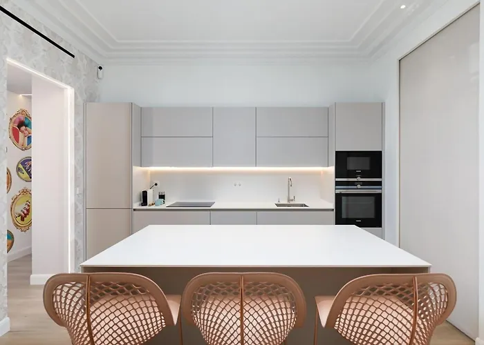 “mondrian” New, Ac, Design Lovers, Near La Concha * 圣塞瓦斯蒂安